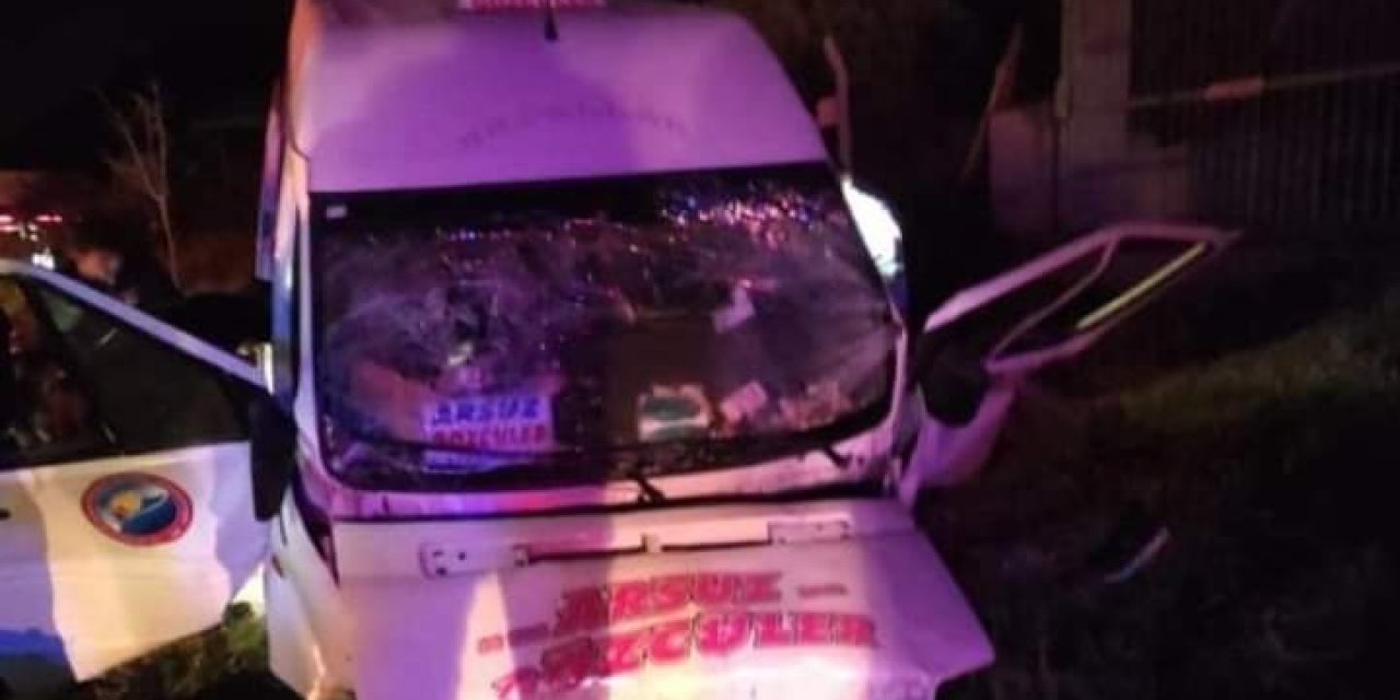 Minibüs şarampole uçtu, çok sayıda yaralı var