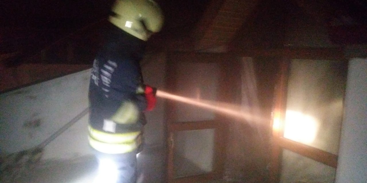 Konya’da bir evde yangın çıktı