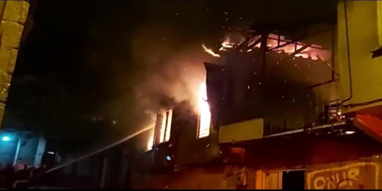 Müstakil evde çıkan yangın paniğe neden oldu