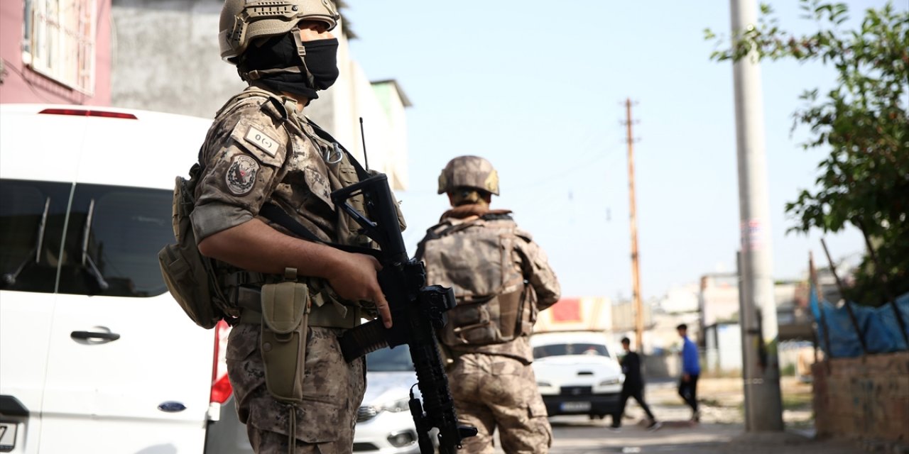 Terör operasyonu: 10 gözaltı! Bir ili kana bulayacaklardı