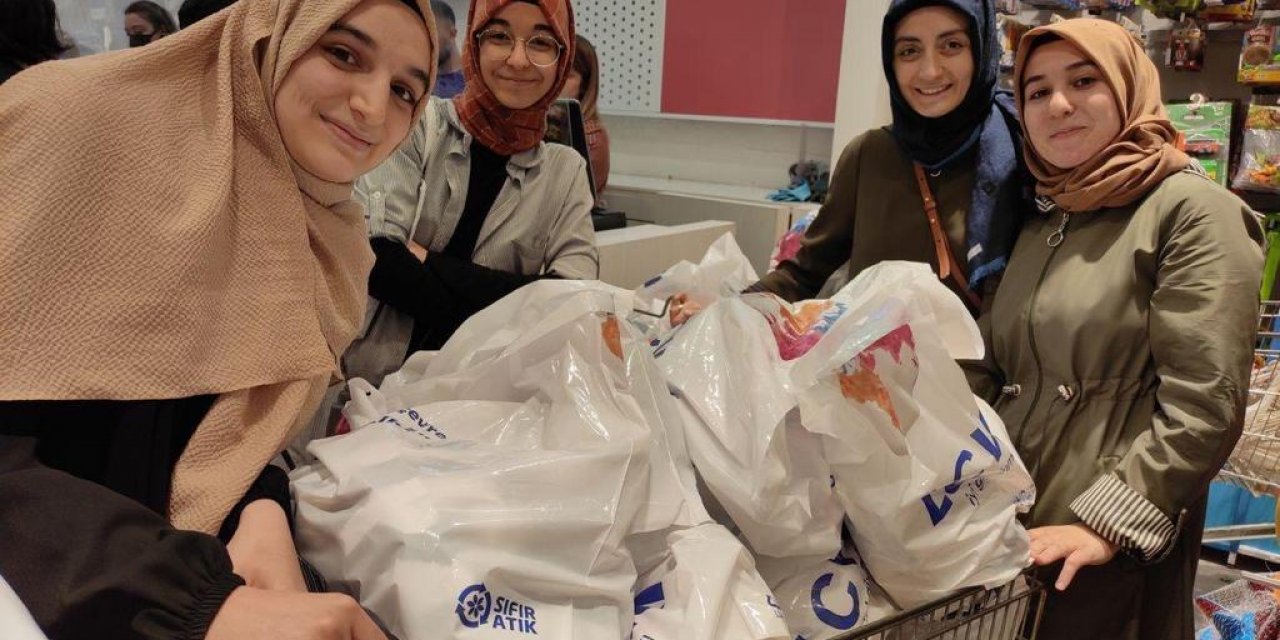 “Okullarımız iyilikte yarışıyor”