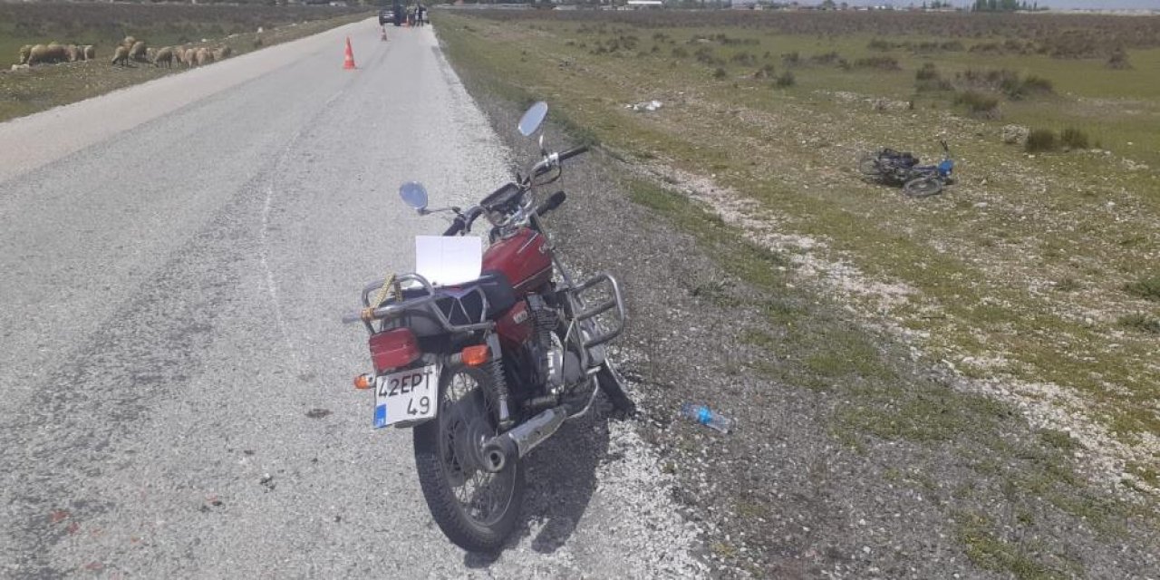 Konya’da çarpışan iki motosikletteki 3 kişi yaralandı