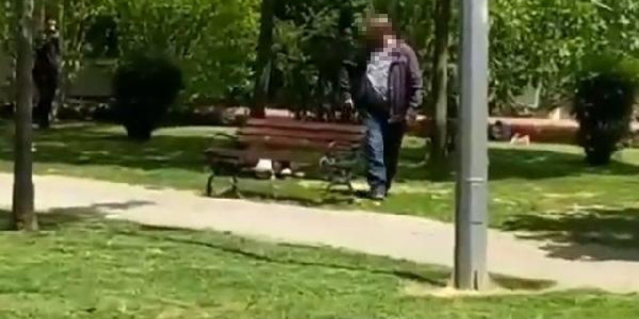 Parkta karısını bıçaklayarak öldürdü