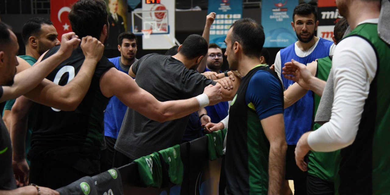 Şampiyon Manisa, Konya maçına hazırlanıyor