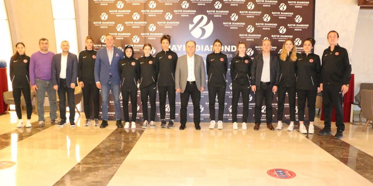 Mehmet Baykan'dan millilere ziyaret