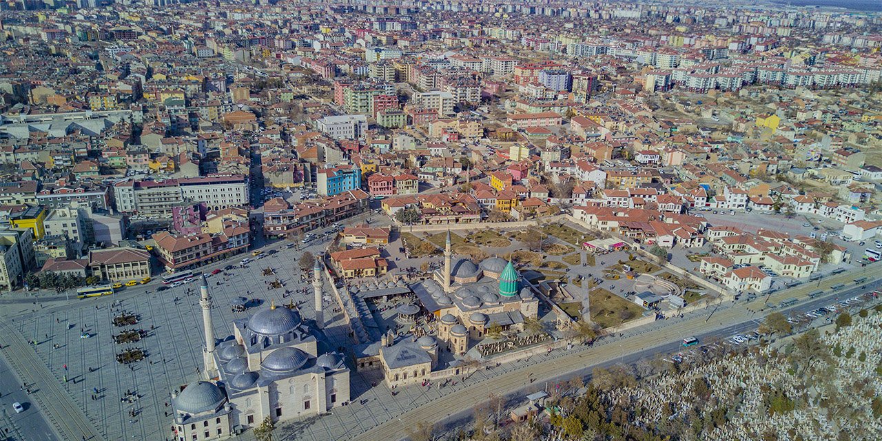 Konya'da iki ayrı taşınmazın Hazineye ait kısmı belediyelere devredildi