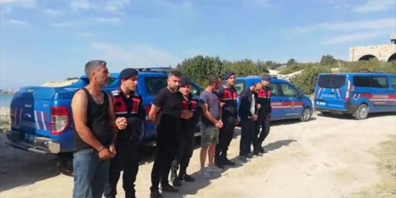 27 düzensiz göçmen yakalandı