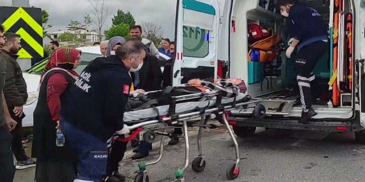 Seydişehir’de iki otomobil çarpıştı: 2 yaralı