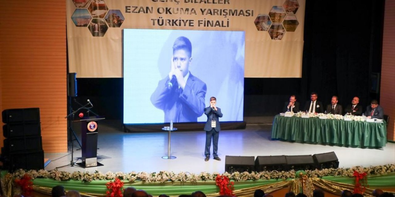 Genç Bilaller Ezan Okuma Yarışmasına Konya damgası