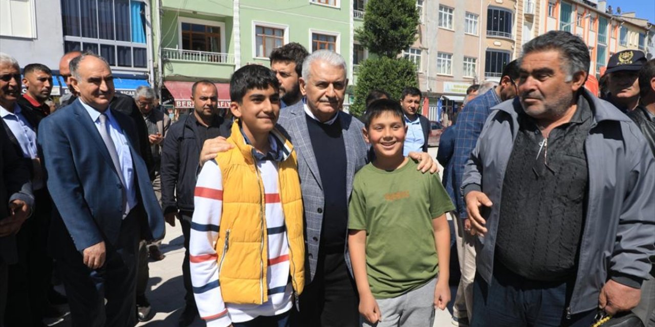 Binali Yıldırım Konya’da vatandaşlarla bir araya geldi