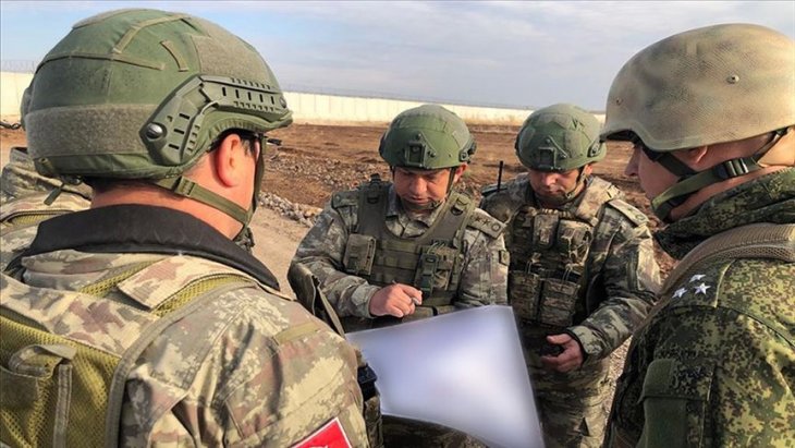 Türk ve Rus askerleri Fırat'ın doğusunda 11'inci kara devriyesini tamamladı