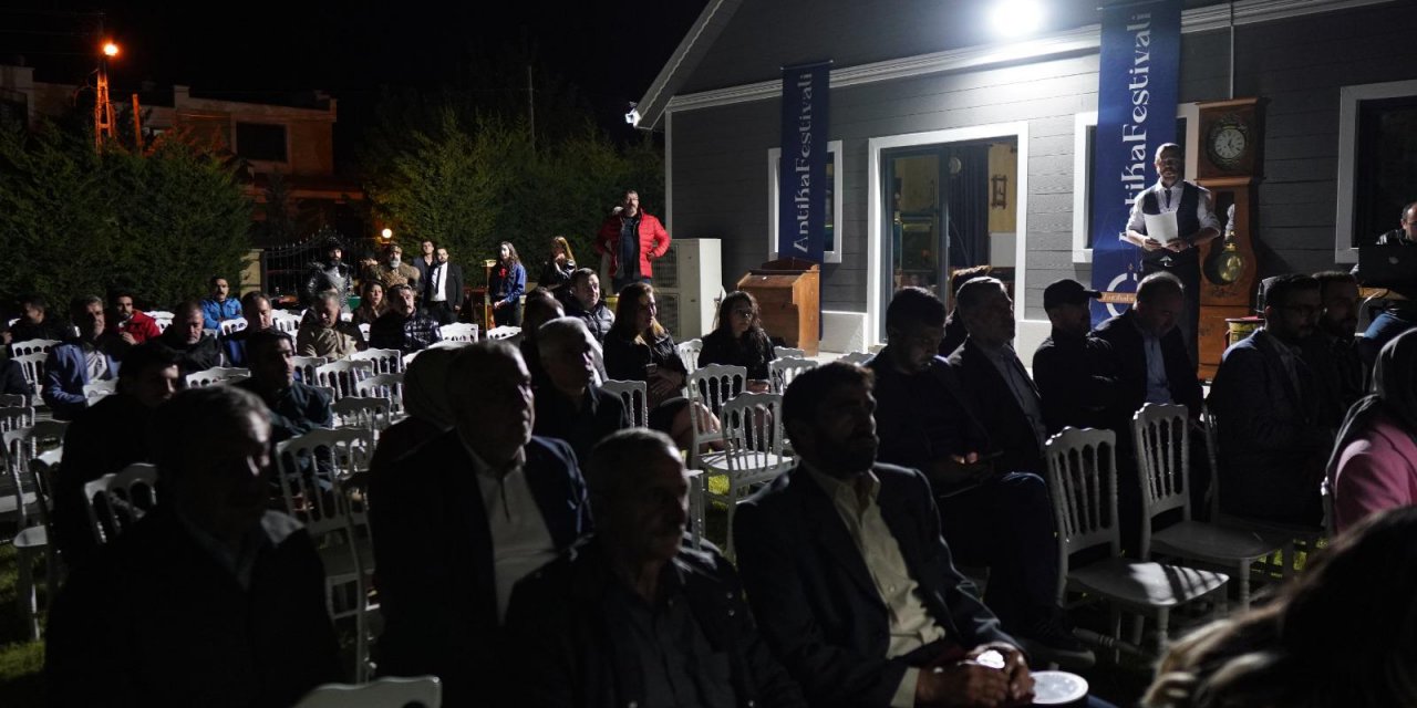 Konya’da ilk kez Uluslararası Antika Müzayedesi gerçekleşti