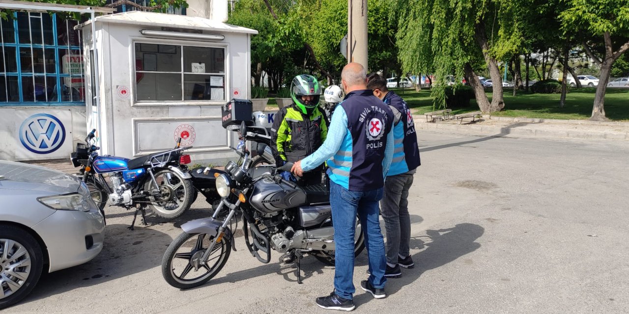 Konya’da 43 motosiklet ve elektrikli bisiklet trafikten men edildi