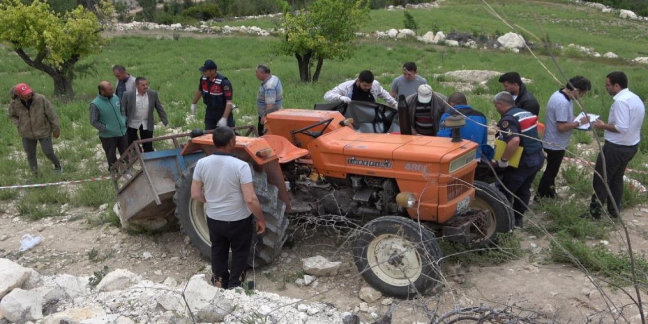 Babasıyla aynı kaderi paylaştı! Traktör kazasında can verdi