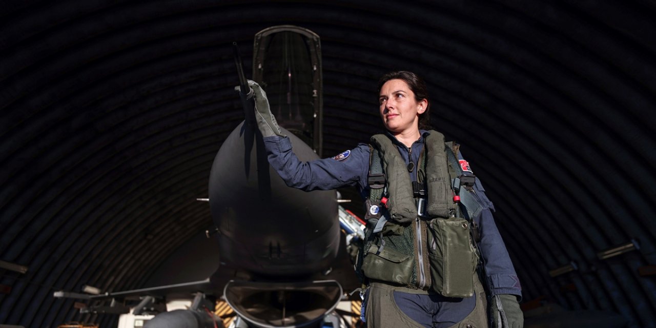 'Savaşan Şahin' F-16'lar, kadın pilotların kumandasında vatanı koruyor