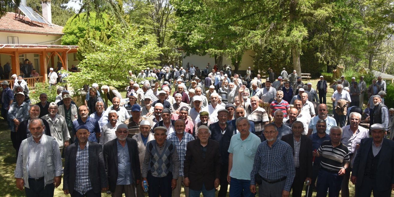 Karatay’da emekli konağı sakinleri piknikte buluşturuldu