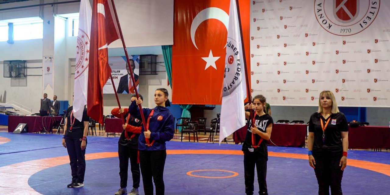 Güreş’in kalbi Konya’da atıyor