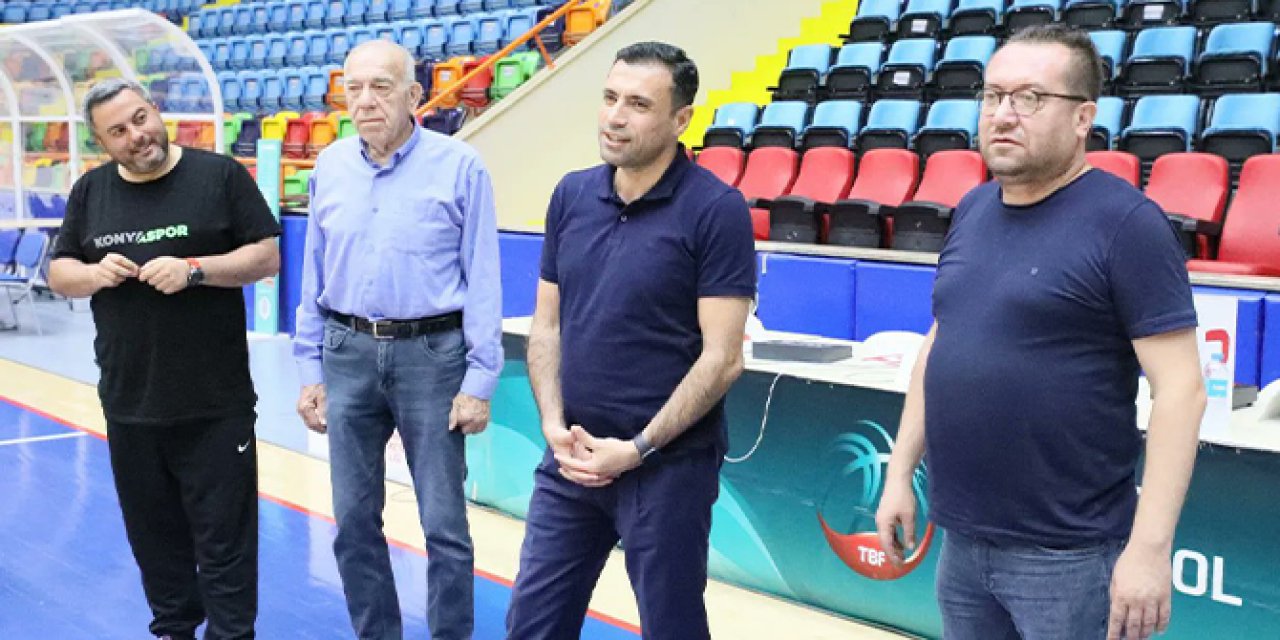 Başkan Özgökçen’den basketbol takımına ziyaret