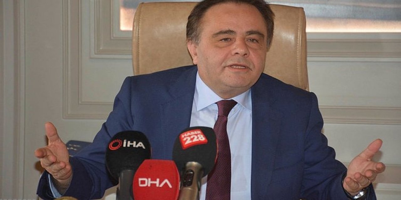 Rüşvet skandalı ile gündeme gelen CHP'li Belediye Başkanı ihraç edildi