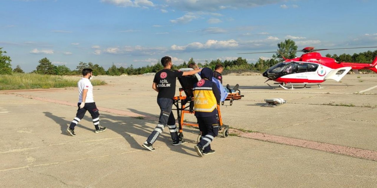 Konya’da hava ambulansı kalp krizi geçiren hasta için havalandı