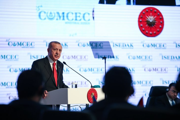 Erdoğan: Demokrasiyi kimseye bırakmayanlar Müslümanlar taciz edilirken üç maymunu oynuyor