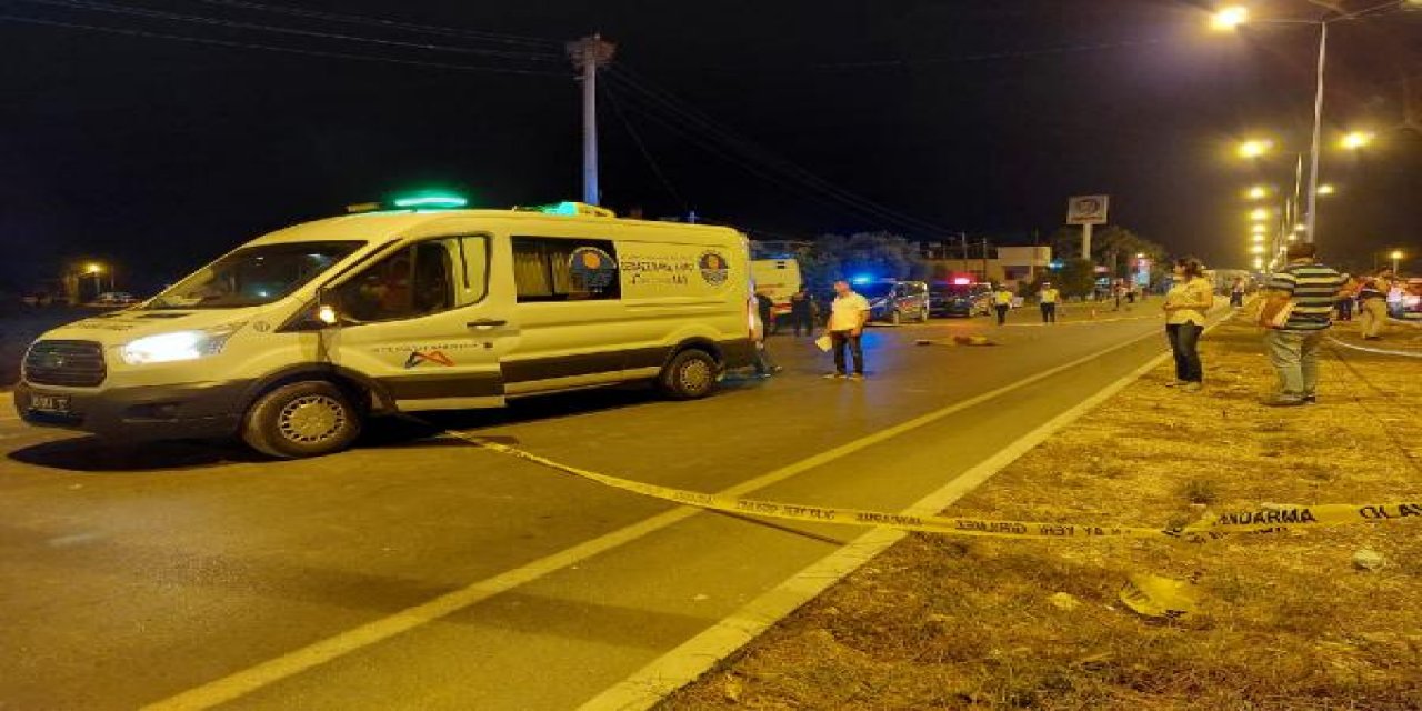 Düğün yolundaki anne ve kız kazada öldü, baba ağır yaralı