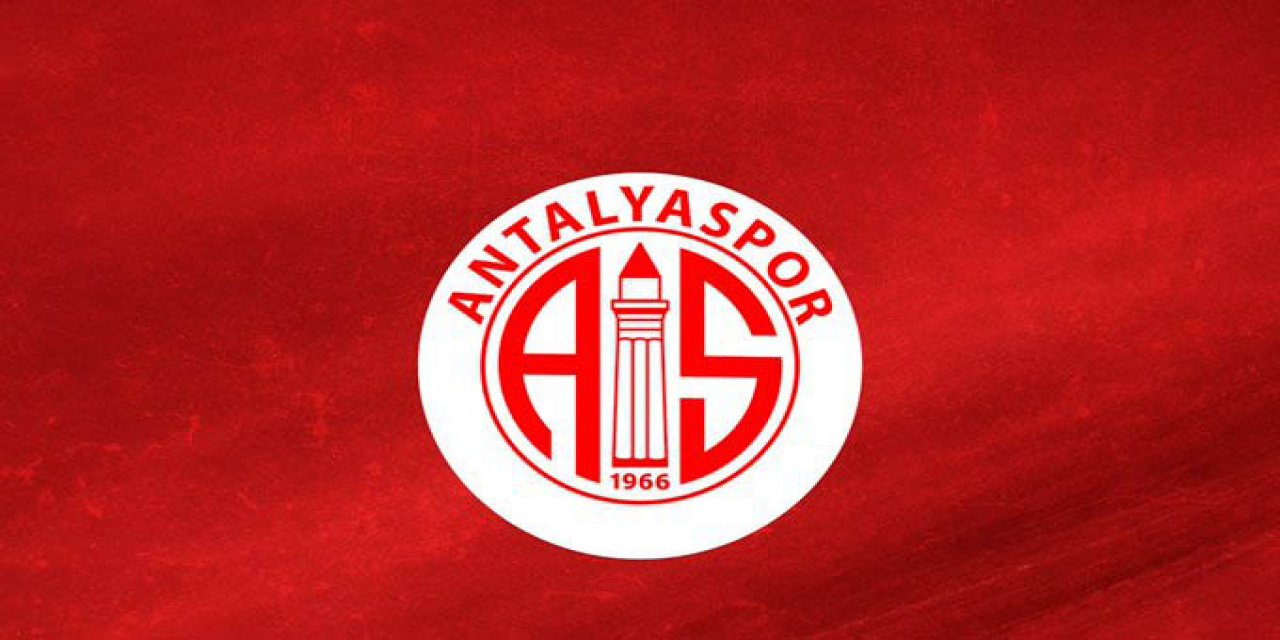 Antalyaspor, Hakan Özmert'le sözleşme yeniledi