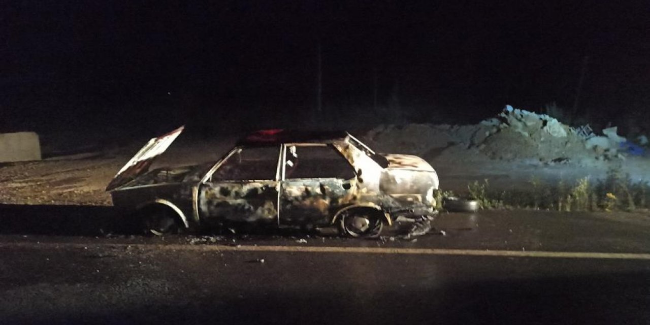 Konya’da otomobilinde çıkan yangını söndürmek isteyen sürücü ölümden döndü