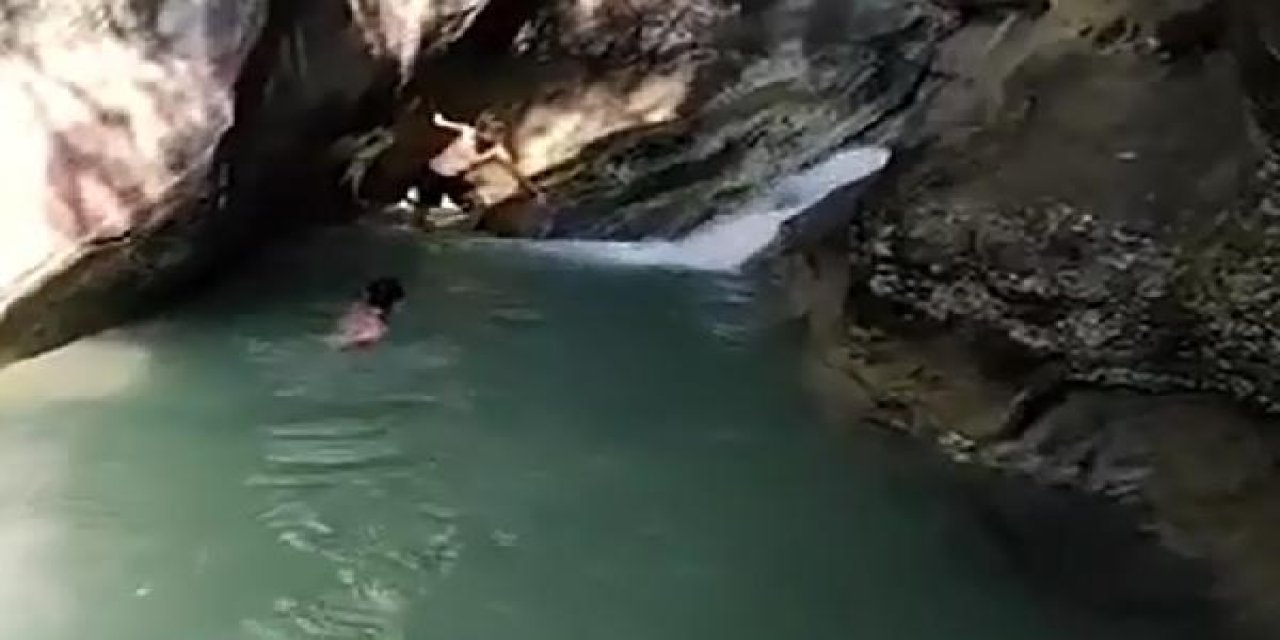 Serinlemek için suya giren 15 yaşındaki genç boğuldu