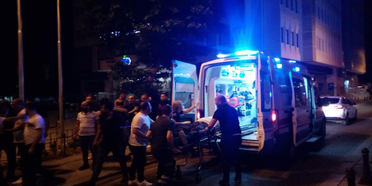 Alacak verecek kavgasında kan aktı: 2’si polis 10 yaralı