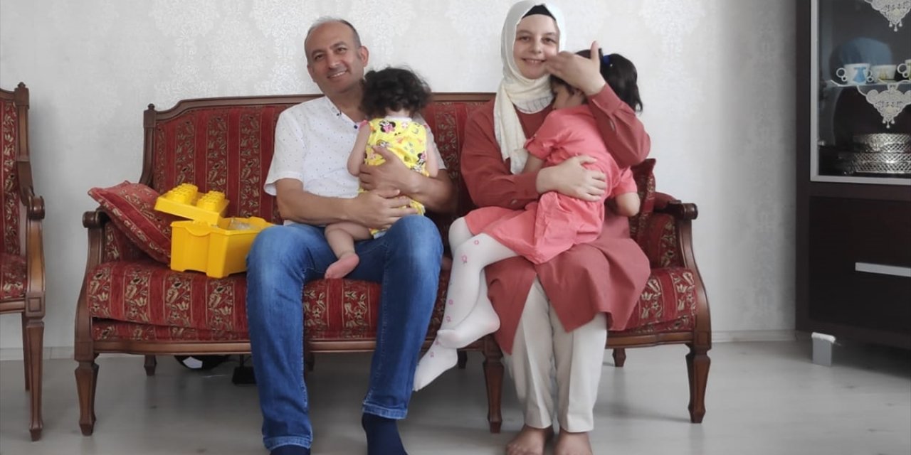 Konya’da öğretmen çift, iki çocuğun koruyucu ailesi oldu