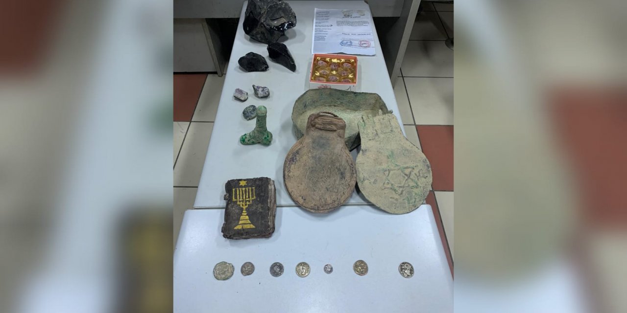 Konya’da tarihi eser operasyonu! Hepsi evinden çıktı