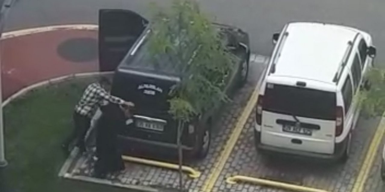Kadını döverek araca bindirdi! O anlar kamerada