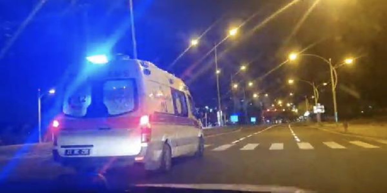 Taşlı, sopalı ve bıçaklı kavga: 1’i ağır 13 yaralı