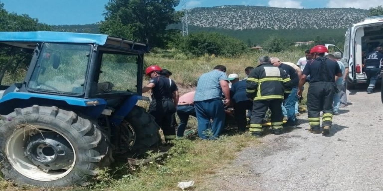 Freni boşalan traktör şarampole devrildi: 2 ölü, 2 yaralı