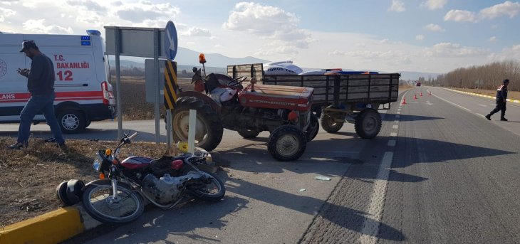 Konya’da traktör motosikletle çarpıştı: 1 ölü, 1 yaralı