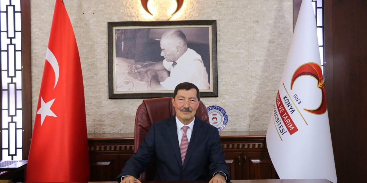 Konya Gıda ve Tarım Üniversitesi’nin yeni rektörü görevi devraldı