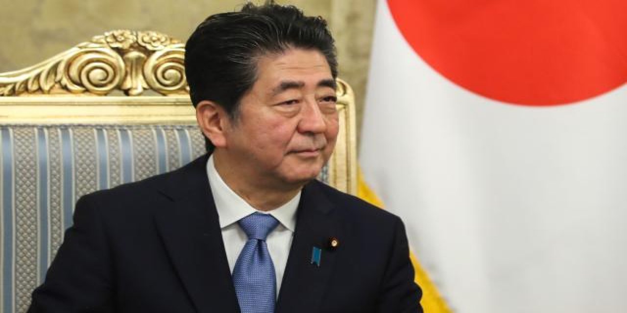 Eski Japonya Başbakanı silahlı saldırıya uğradı
