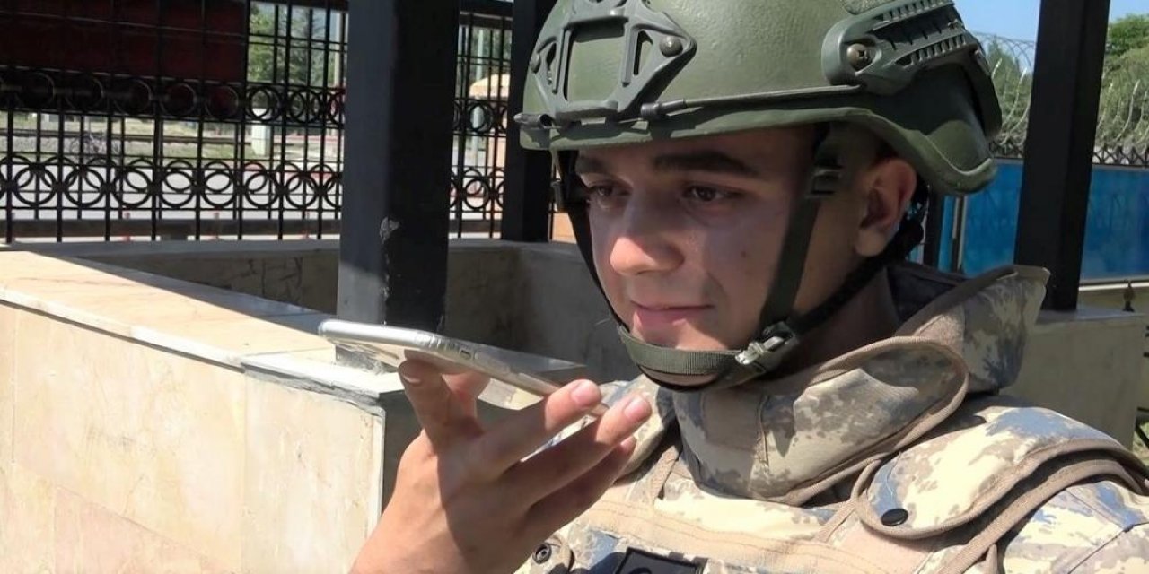 Konyalı asker, annesinin bayramını kutlarken gözyaşlarını tutamadı