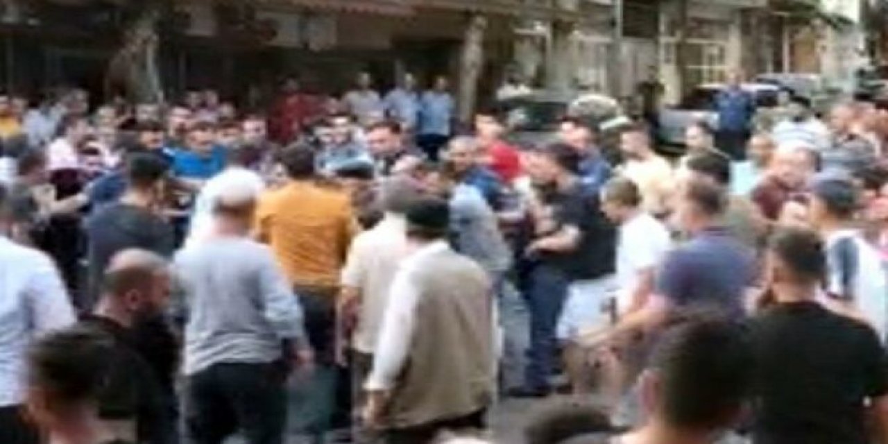 Polislere saldıran 3 kişi hakkında ilk karar