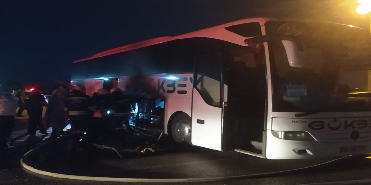 Konya'da yolcu otobüsünde yangın! 33 yolcu ölümden döndü