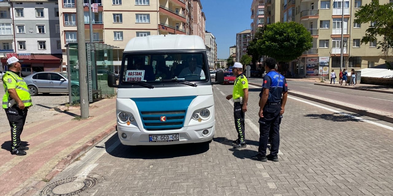 Konya Seydişehir’de şehir içi yolcu minibüsleri denetlendi