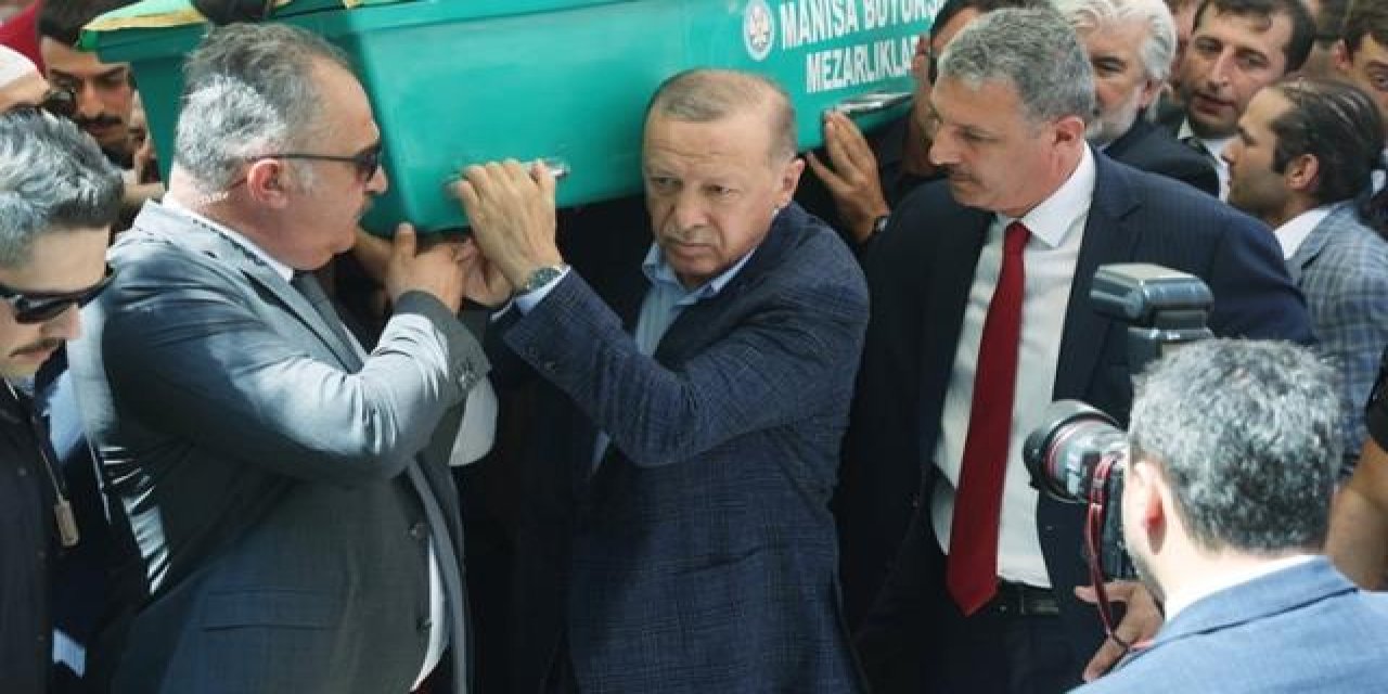 Cumhurbaşkanı Erdoğan, yakın dostunu böyle uğurladı