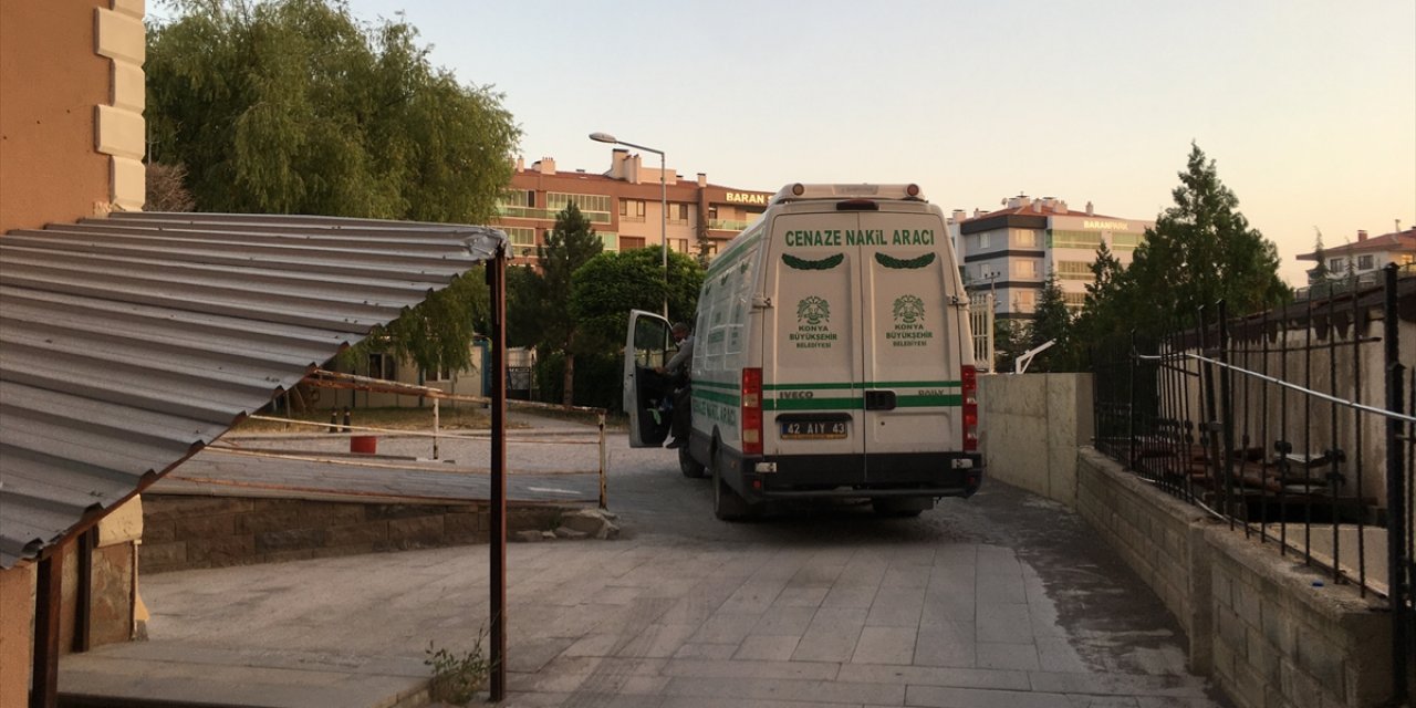 Konya’da sosyal hizmetler ekibi girdikleri evde yaşlı kadını ölü buldu