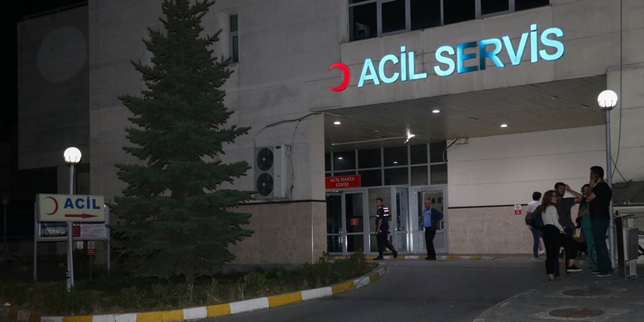 Gıda zehirlenmesi şüphelisiyle 28 işçi hastaneye başvurdu