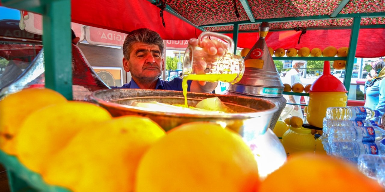 45 yıldır yaz sıcağında Konya’yı serinleten lezzet