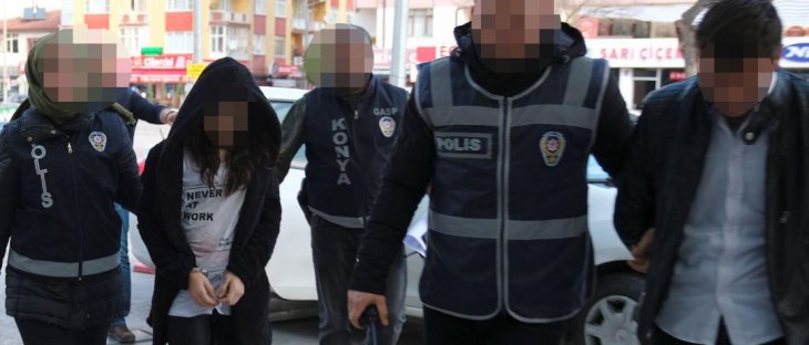 Konya'da market soygunu şüphelisi nişanlı çift yakalandı