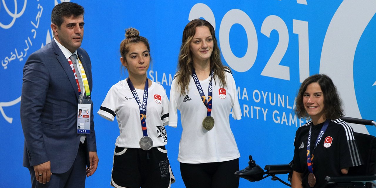Konya’da paralimpik milli yüzücülerden iki günde 13 madalya