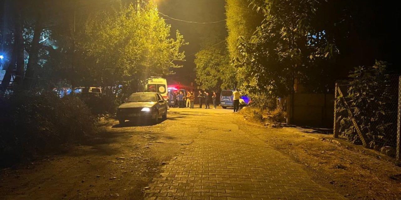 Hesap kavgasında iş yeri sahibi müşterilerine tüfekle ateş açtı: 1 ölü, 2 yaralı