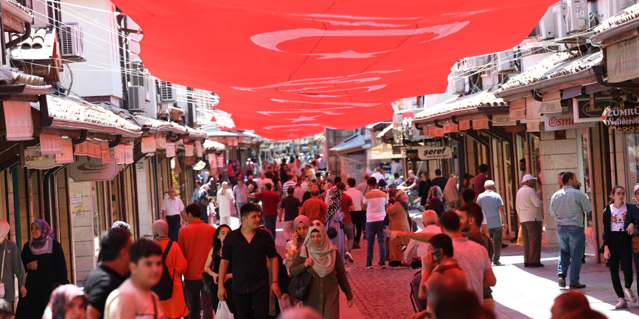 Konya’nın tarihi Bedesteni, tarihi günlere hazır! Alışveriş Günleri başlıyor